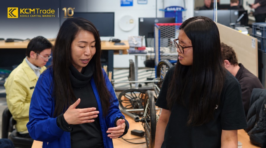 KCM Trade Monash University sponsorship